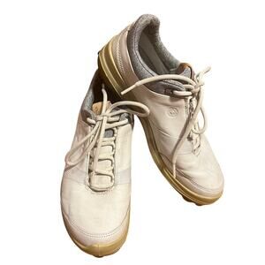 ECCO Biom Hybrid 3 GORE TEX Spikeless Golf Shoes Women's Sz 6 White Yak Leather
